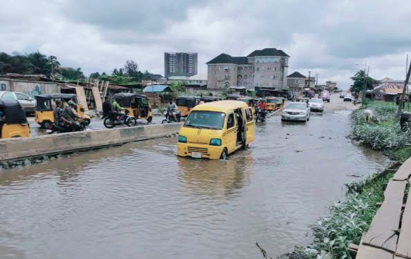 Lagos Motorists Condemn Deplorable Roads